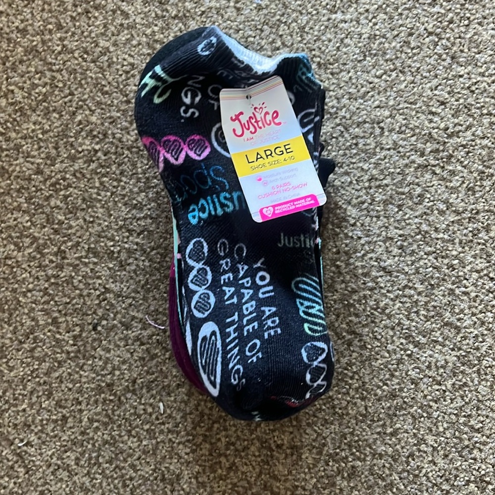 NWT Justice Ladies/Teens 6 pack Socks